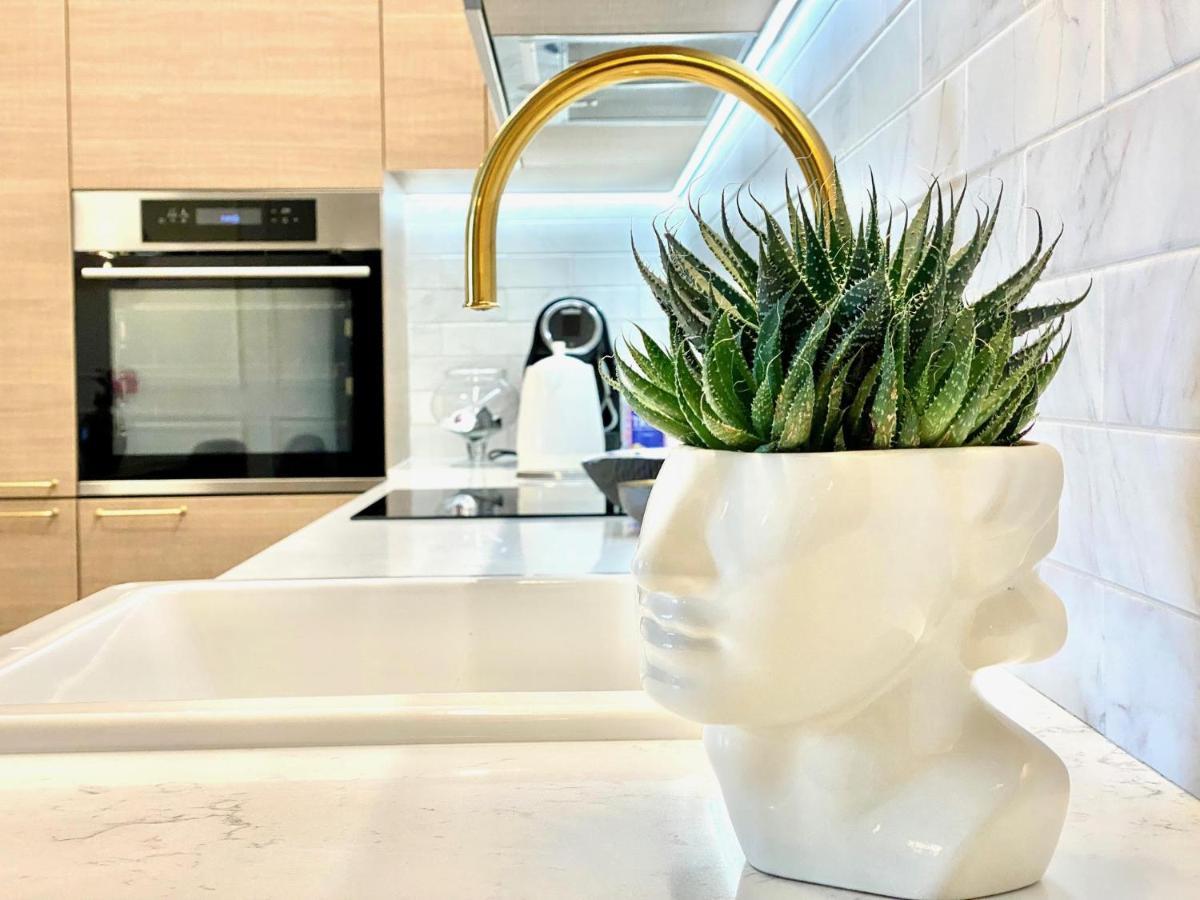 Apartamentai Felikso Namai Klaipėda Exteriör bild